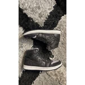 Jordan Retro 1 BHM 2015 Brand new No box Size 8
